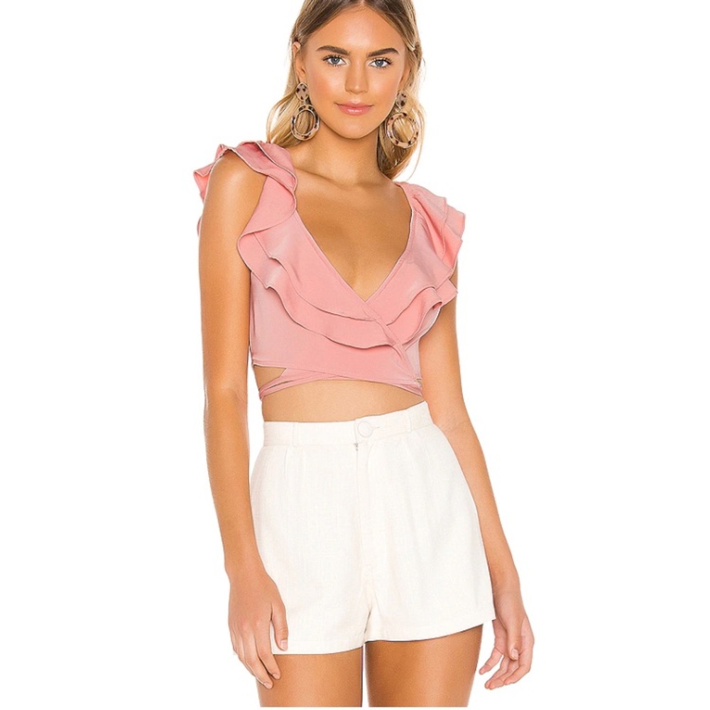 NWT peach super down tie top
